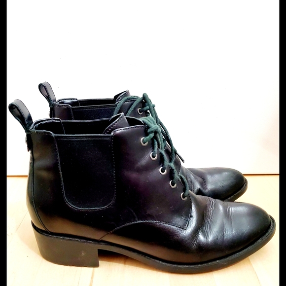 Cole Haan Shoes - Cole Haan Black Lace Up Waterproof Boot Shoes